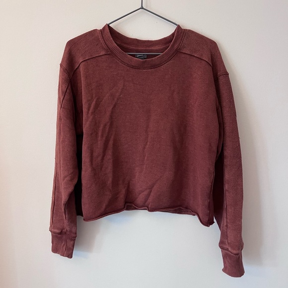 Cropped Lightweight Sweater - Picture 1 of 3